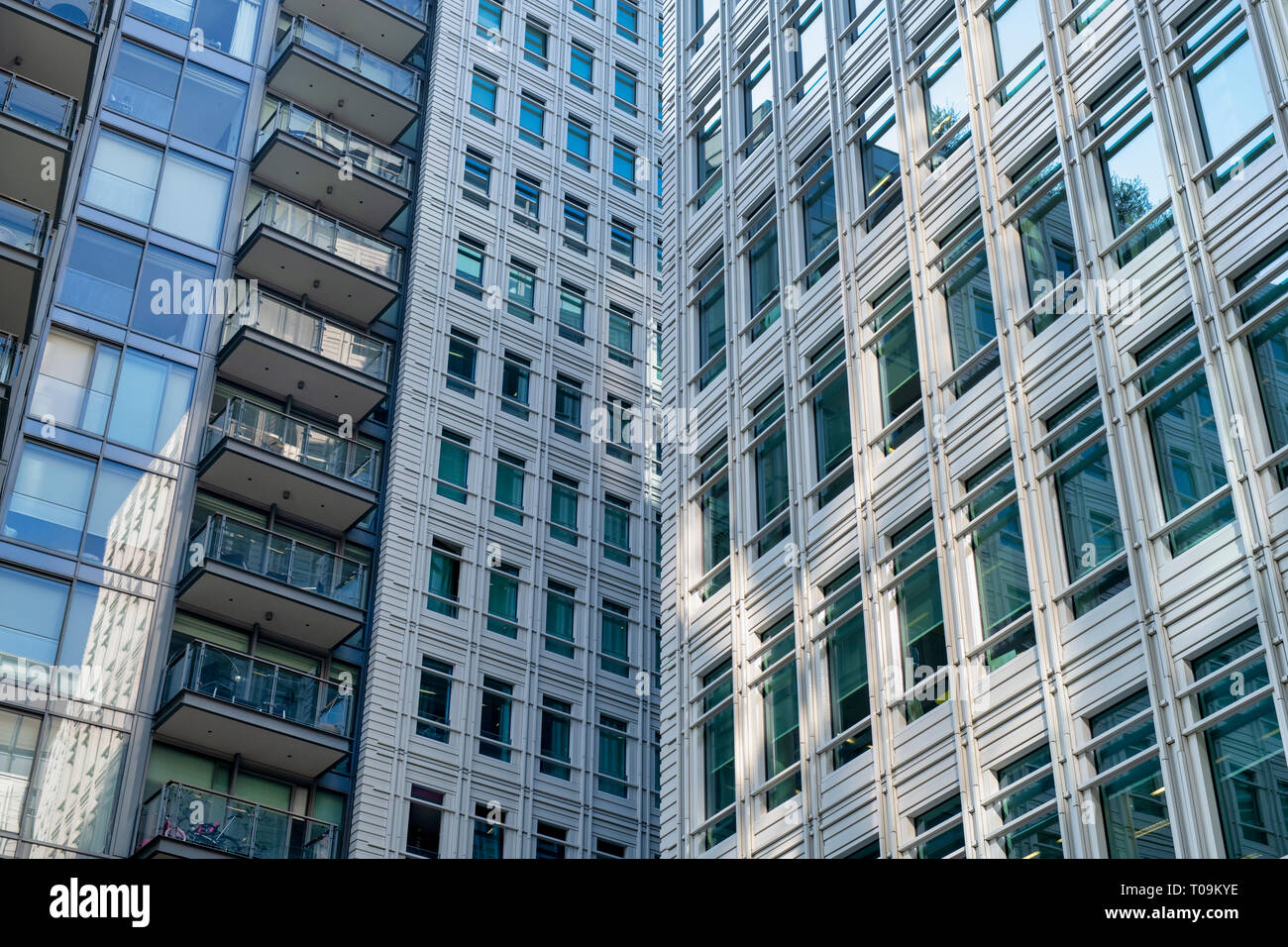 Central Saint Giles Mischnutzung Gebäude-Architektur. London, England Stockfoto