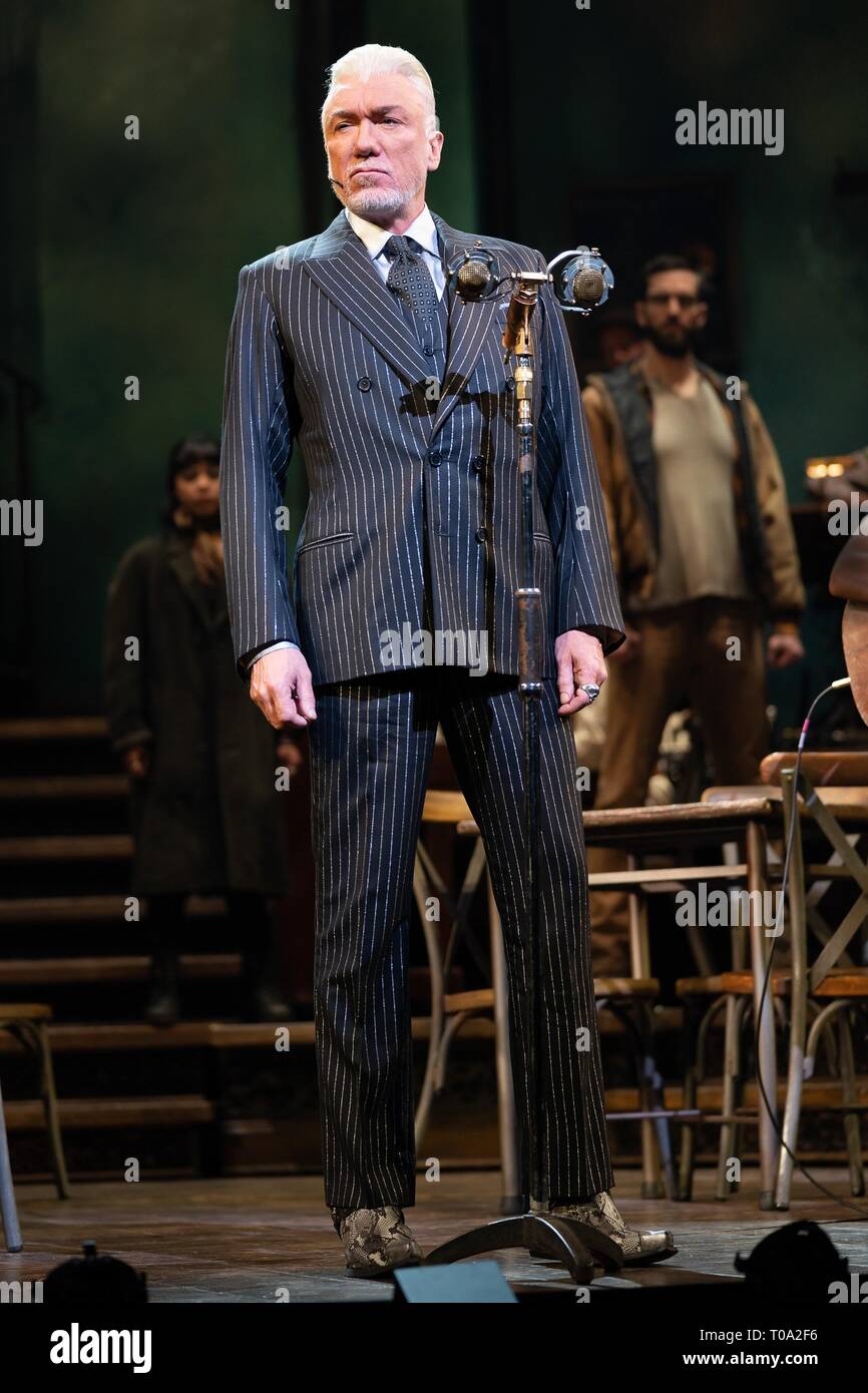 New York, NY, USA. 18 Mär, 2019. Patrick Seite auf der Pressekonferenz für HADESTOWN am Broadway und die Presse, Walter Kerr Theatre, New York, NY 18. März 2019. Credit: Jason Smith/Everett Collection/Alamy leben Nachrichten Stockfoto