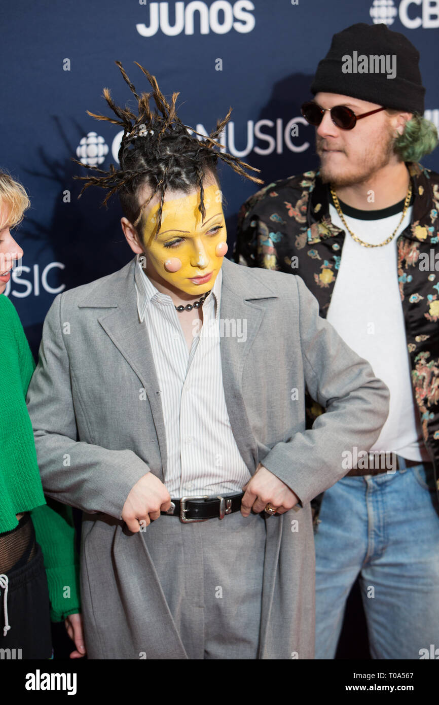 Budweiser Gardens, London, Ontario, Kanada. 17. Mär 2019. Hubert Lenoir 2019 Juno Awards auf dem roten Teppich Budweiser Gardens in London, Ontario, Kanada Kredit: topconcertphoto/Alamy leben Nachrichten Stockfoto