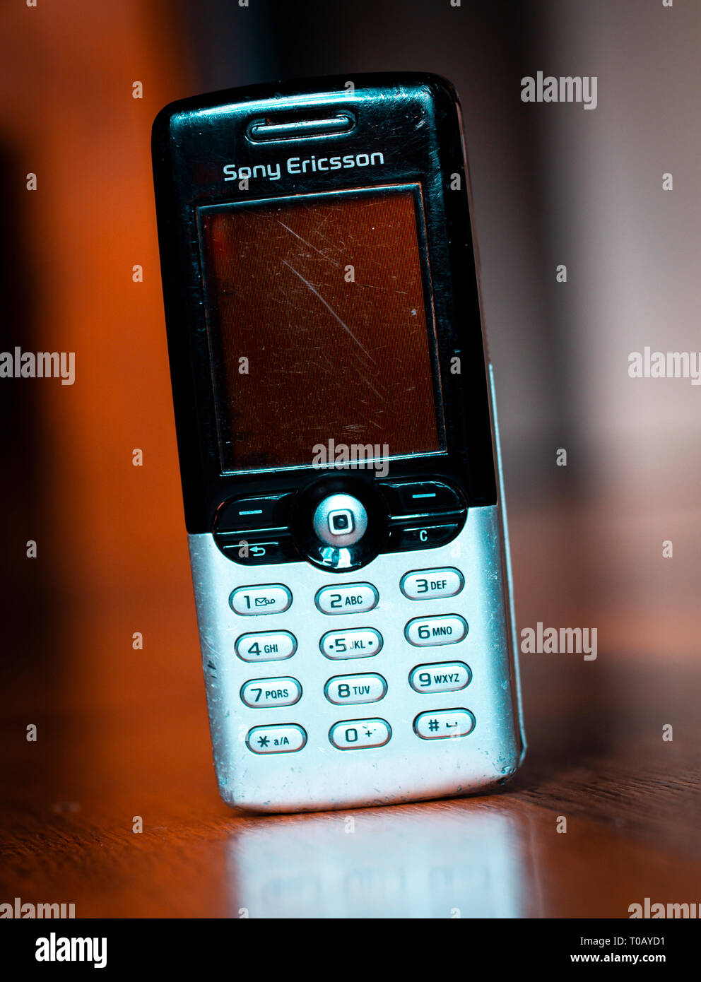 Sony Ericsson Handy, Sony Mobile wurde 2001 gegründet Stockfoto