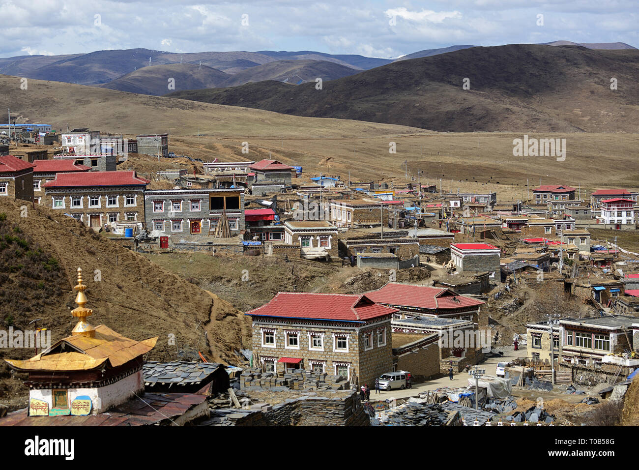 Dorf im Grasland von Tagong, Sichuan, China Stockfoto