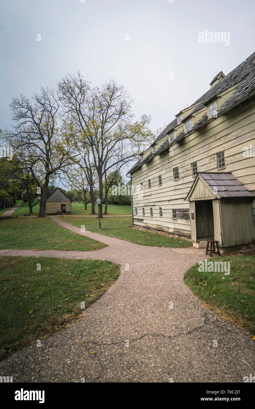 Lancaster County, Pennsylvania/USA -10/21/2017 - Ephrata Kreuzgang oder Gemeinschaft war eine religiöse Gemeinschaft in 1732 gegründet von Johannes Conrad Beissel Stockfoto