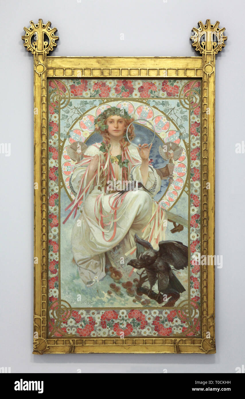 Malerei von lavia" durch die tschechischen Jugendstil Maler Alfons Mucha (1908), die in der National Gallery (Národní Galerie) in Prag, Tschechische Republik. Ausstellung der tschechischen Kunst des 19. und 20. Jahrhundert in der Veletržní palác (Messe Palace). Stockfoto