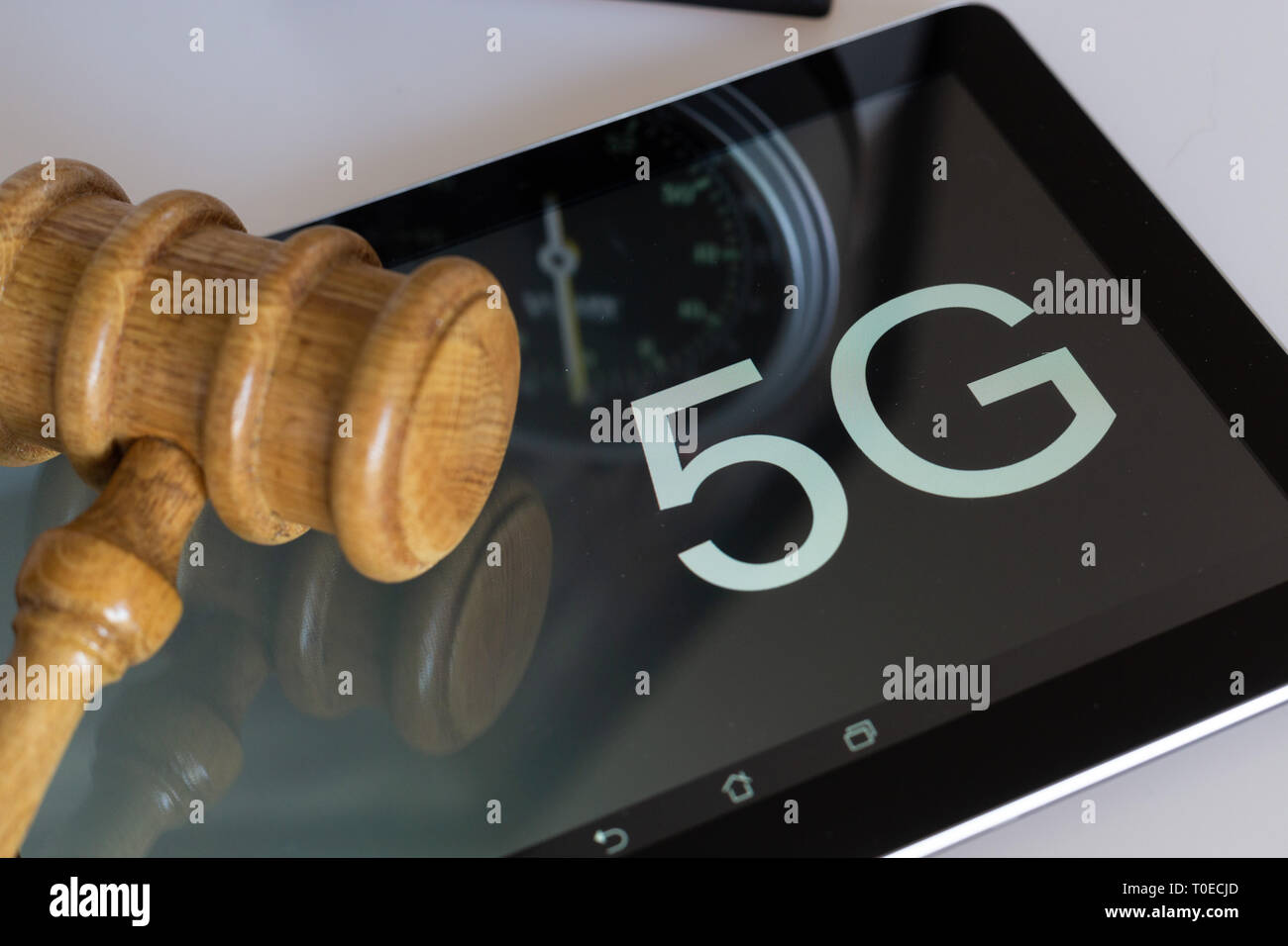 Mainz, Deutschland, 19. März 2019: symbolisches Bild für Start der 5G-Frequenzen versteigern. Stockfoto