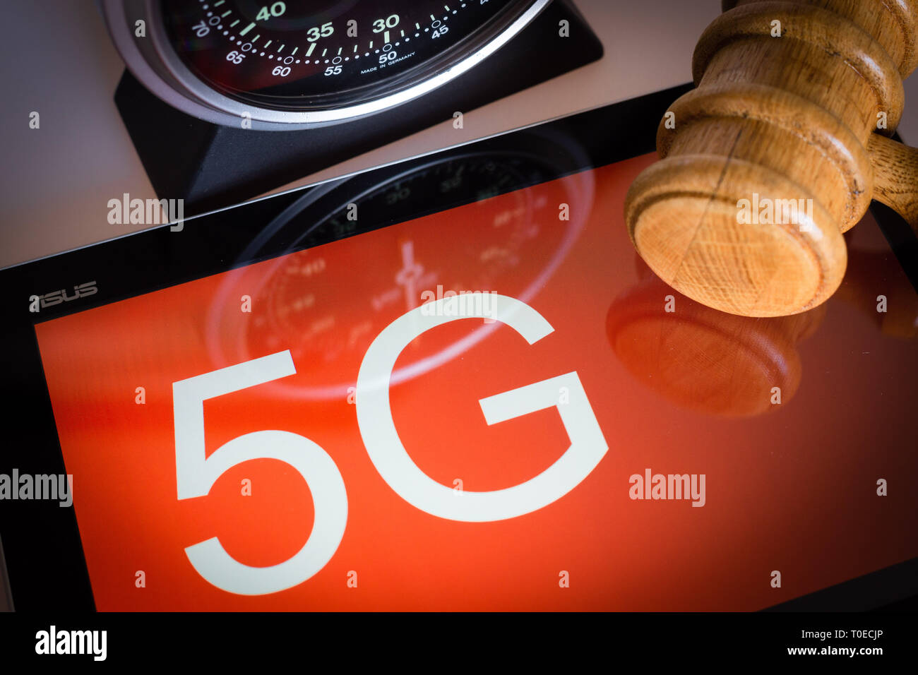 Mainz, Deutschland, 19. März 2019: symbolisches Bild für Start der 5G-Frequenzen versteigern. Stockfoto