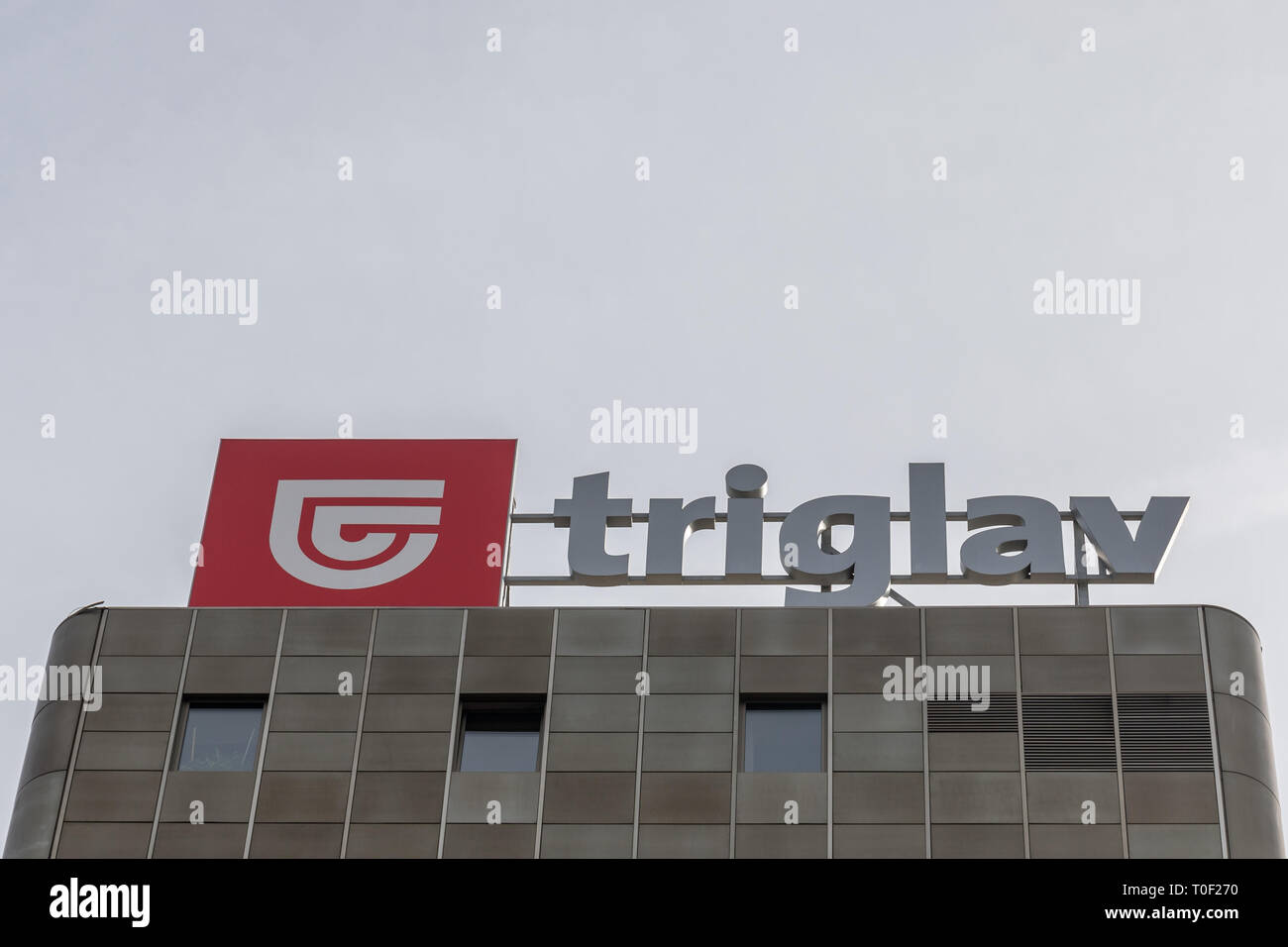 Triglav Insurance Company, die führende Versicherung - Financial Group in Slowenien. Logo, Zeichen Stockfoto