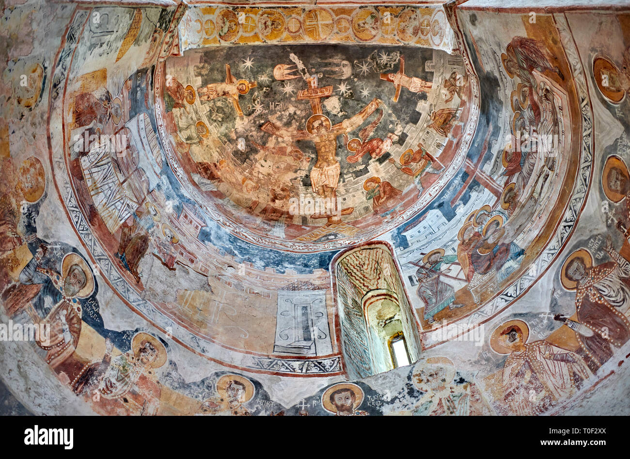 Bilder & Bilder von Nikortsminda (Nicortsminda) St Nicholas georgisch-orthodoxen Kathedrale reichen inneren Fresken aus dem 16. Jahrhundert, Nikortsminda, Racha r Stockfoto