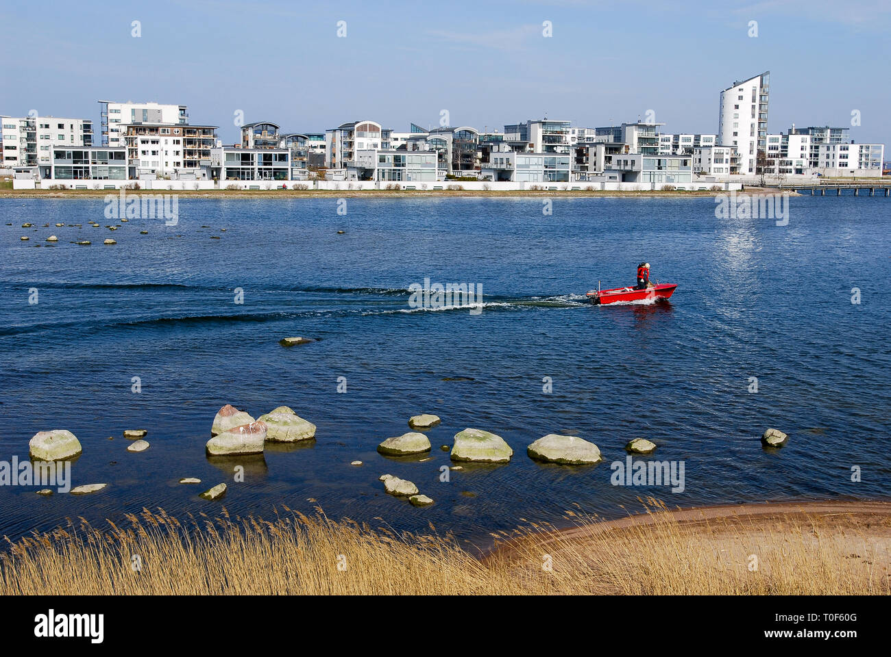 Moderne Architektur mehrfamilien Wohngebiet auf dem Gelände der ehemaligen Schiffswerft auf Varvsholmen in Kalmar Län, Schweden. 11. April 2008 © wojciech Strozyk/A Stockfoto