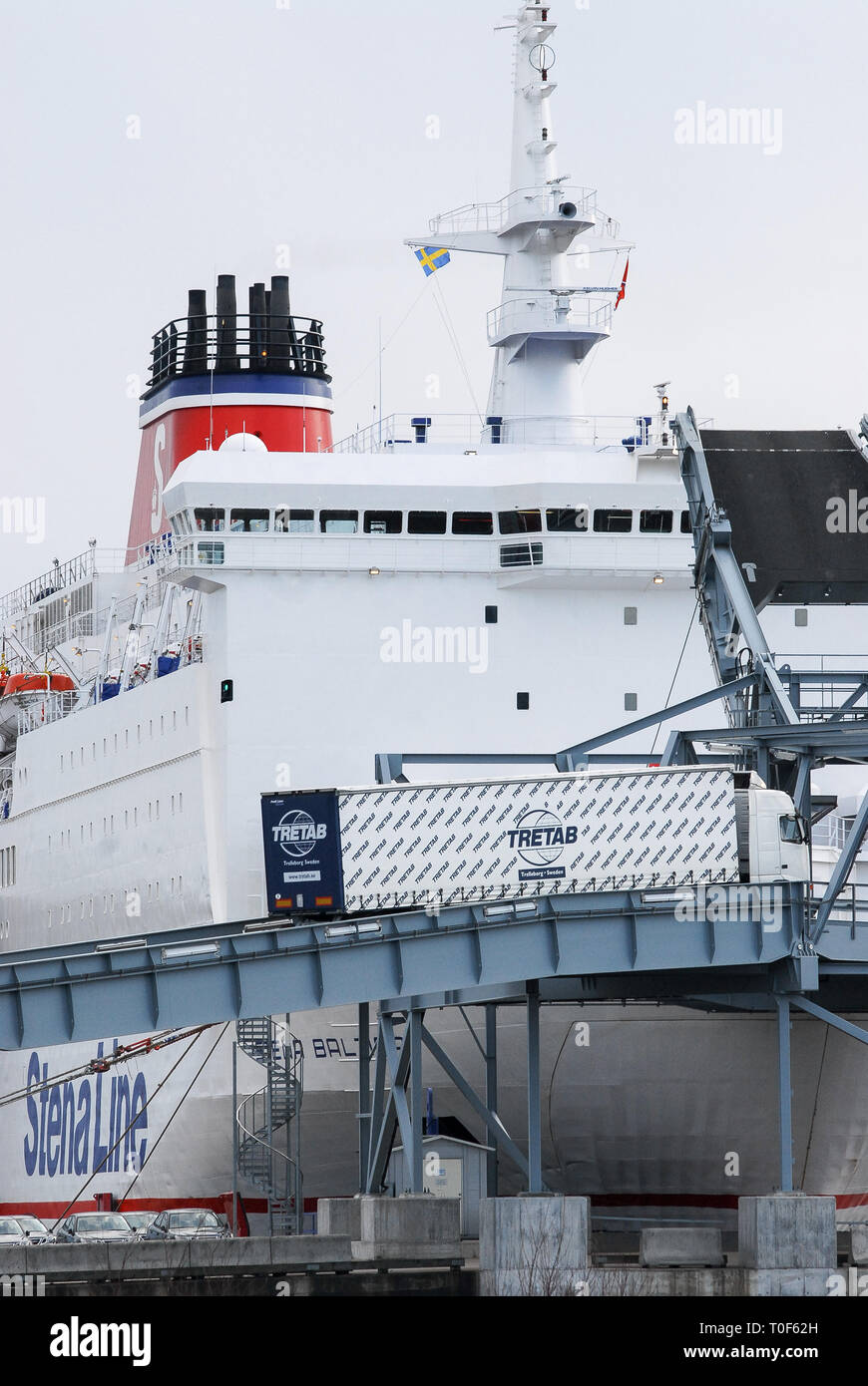 MS Stena Baltica, ro-pax Fähre von Stena Line, in Karlskrona in Schweden. 11. April 2008 © wojciech Strozyk/Alamy Stock Foto Stockfoto