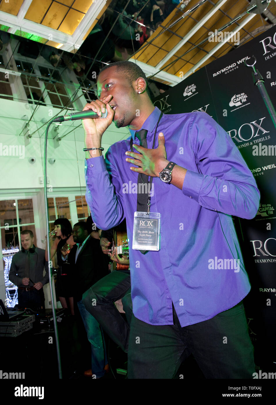 Die erste Verwendung abgebildeten Kobi Onyame Chart topping Schottische star Emeli Sande Schlagzeilen ROX Moet Gold Partei eine Vielzahl von schottischen Sterne einschließlich Miss S Stockfoto