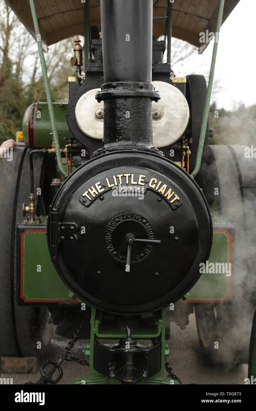 Vorderansicht des Little Giant Traction Engine. Stockfoto