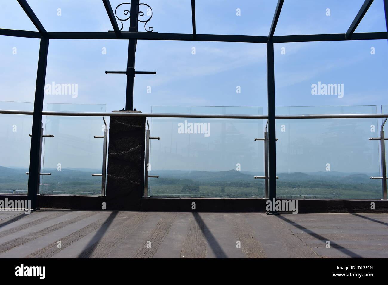 Kollam, Kerala, Indien - 2. März 2019: Ultra-moderne Seilbahn Stockfoto