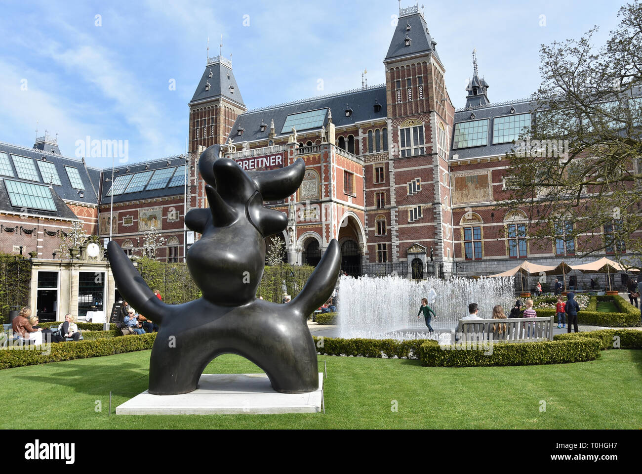 Oiseau Lunaire 1966-1983 bronze Joan Miro 1893-1983 Rijksmuseum (Museumplein) Amsterdam Niederlande Niederländisch Museum Stockfoto