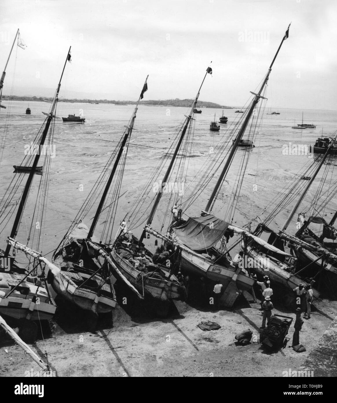Geographie/Reisen, Panama, Verkehr/Transport, Navigation, Boote bei Ebbe, Panama City Hafen, 1950er Jahre, Additional-Rights - Clearance-Info - Not-Available Stockfoto