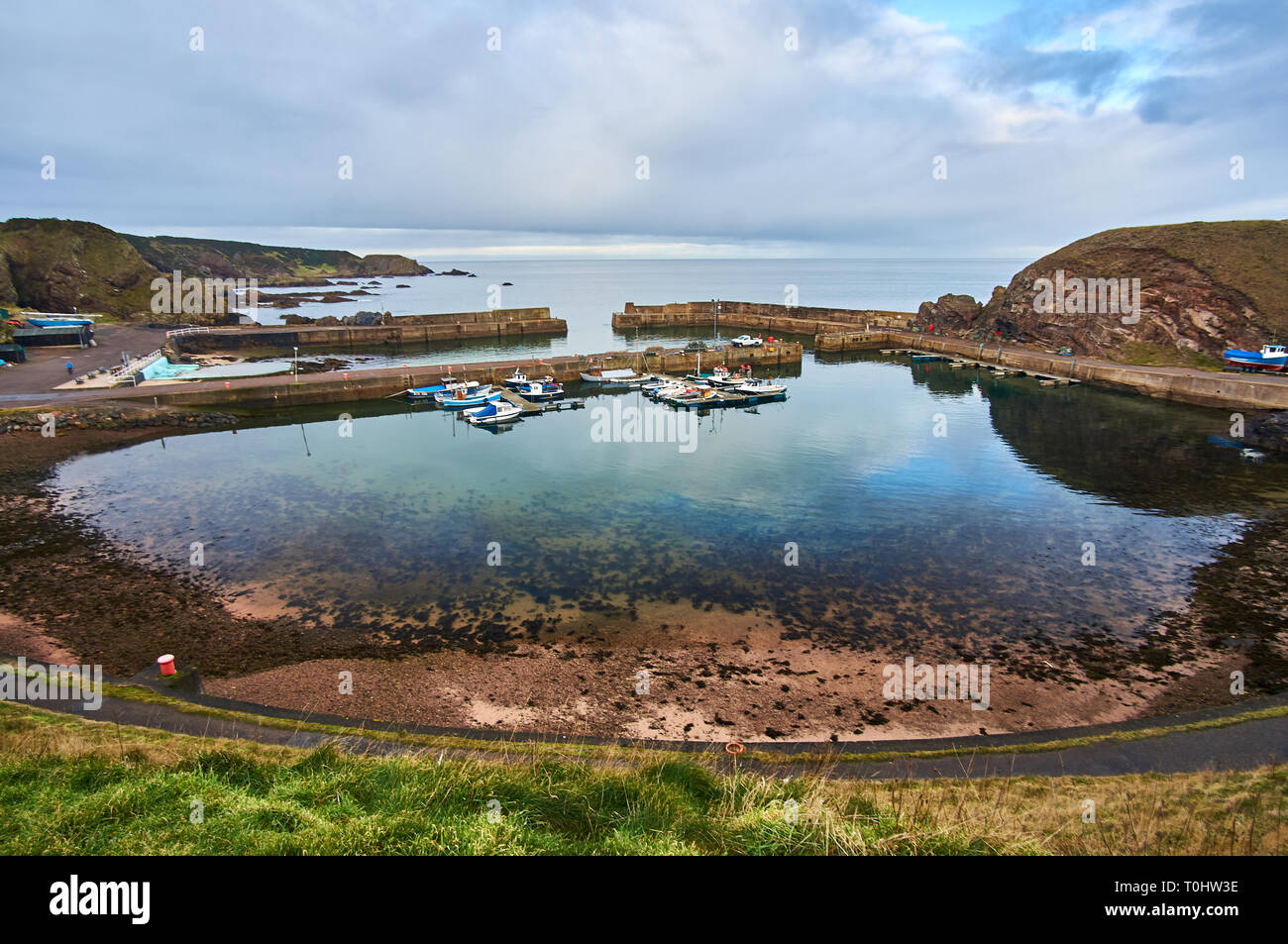 Am alten Fischerhafen bei Portknockie, nördlich von Schottland, Großbritannien Stockfoto