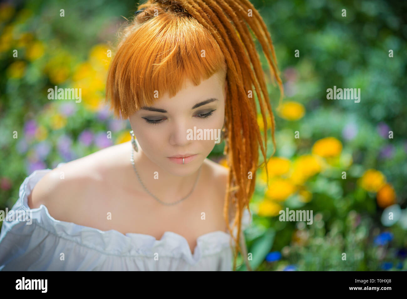 Asian Lady With Natural Red Hair Stockfotos Und Bilder Kaufen Alamy