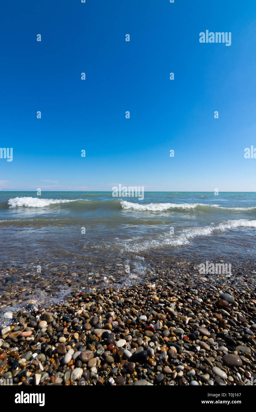 Blauer Himmel über den Lake Michigan. Racine, Wisconsin, USA Stockfoto