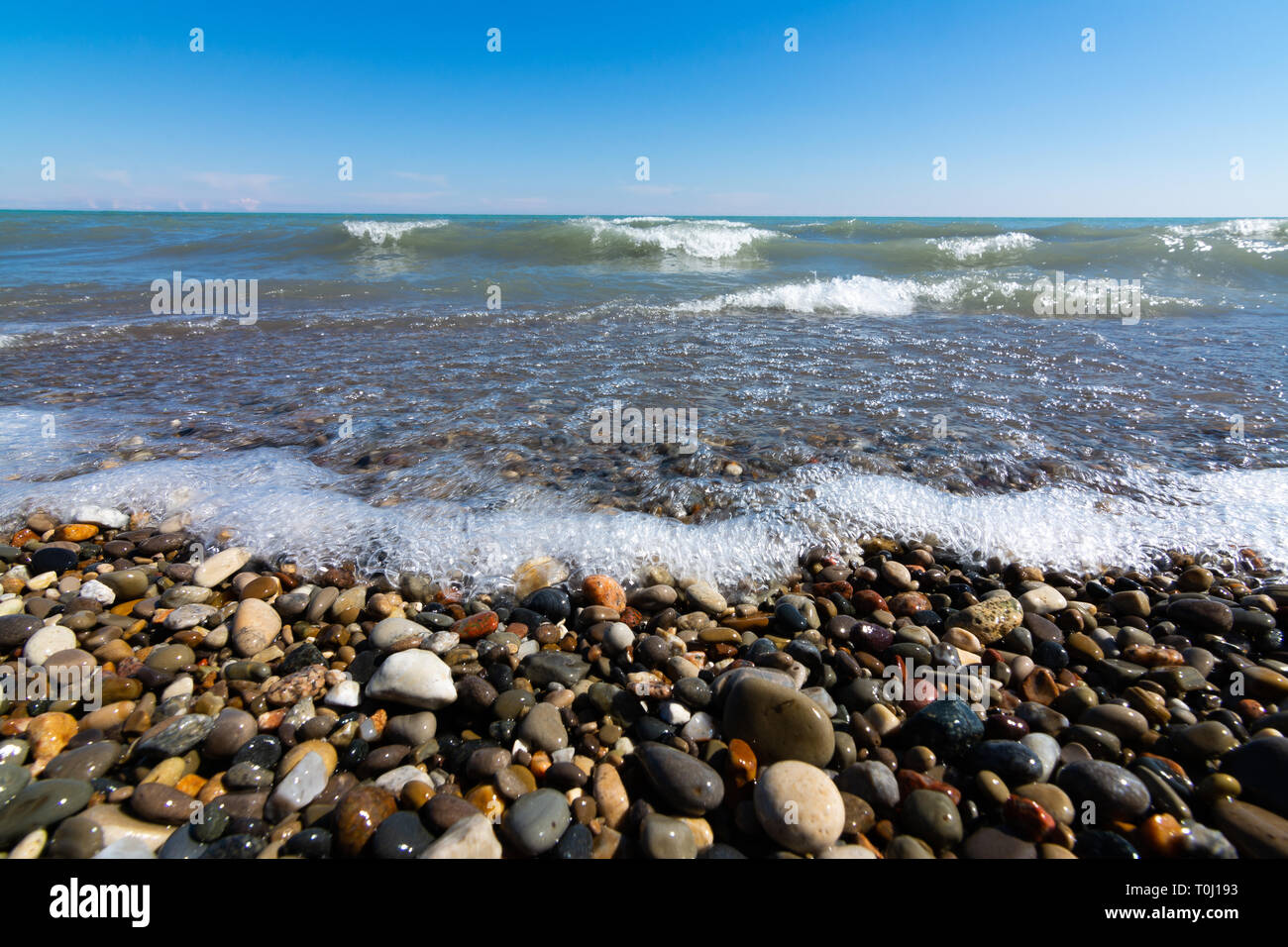 Blauer Himmel über den Lake Michigan. Racine, Wisconsin, USA Stockfoto