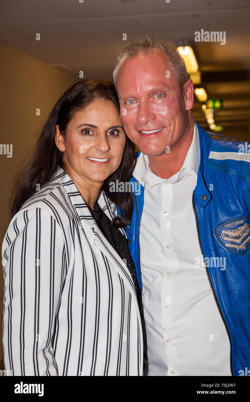 Jürgen Trovato und Marta Trovato von Sterben Trovatos bei der ...