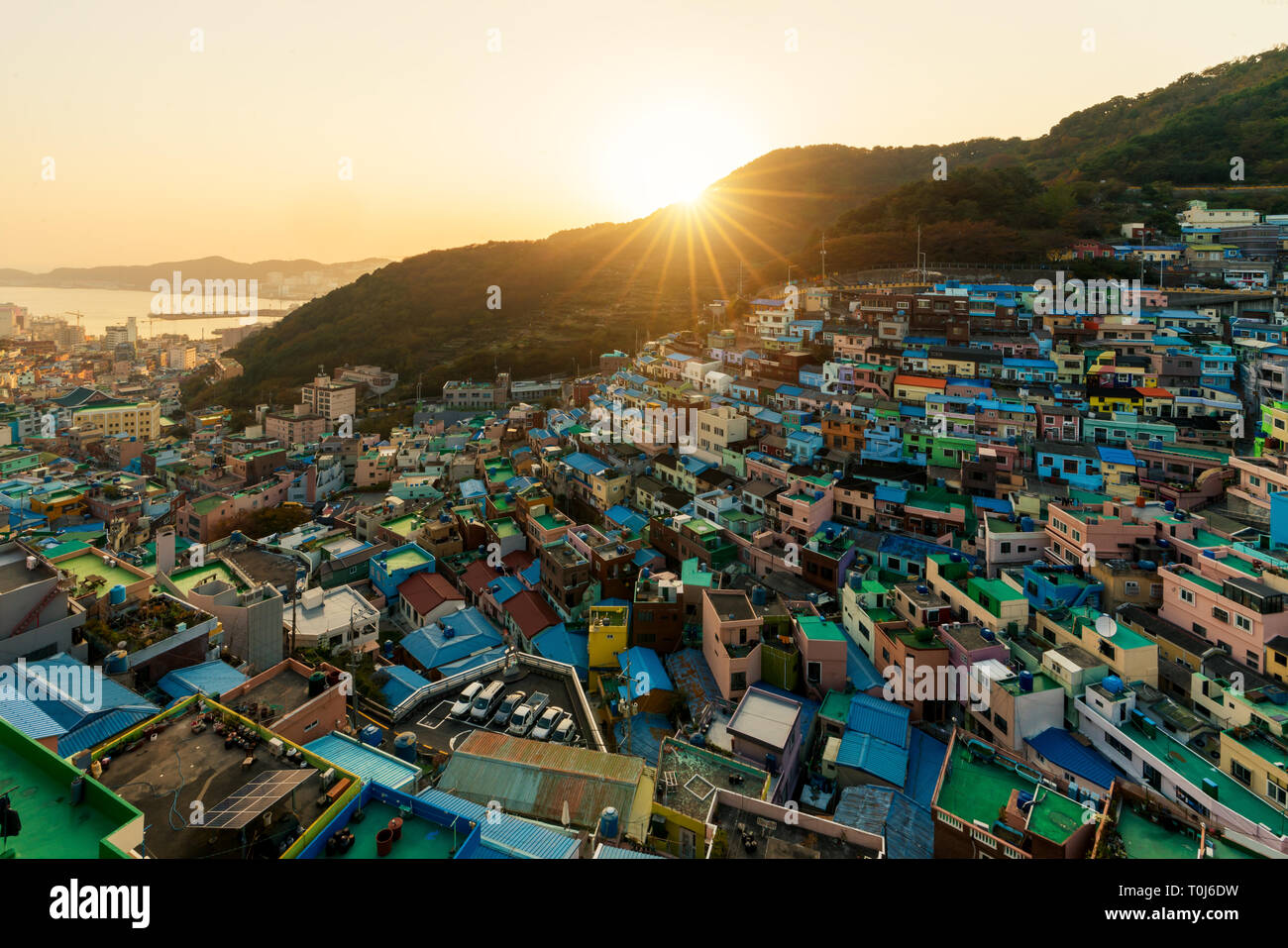 Gamcheon Kultur Dorf in der Nacht in Busan, Südkorea. Stockfoto