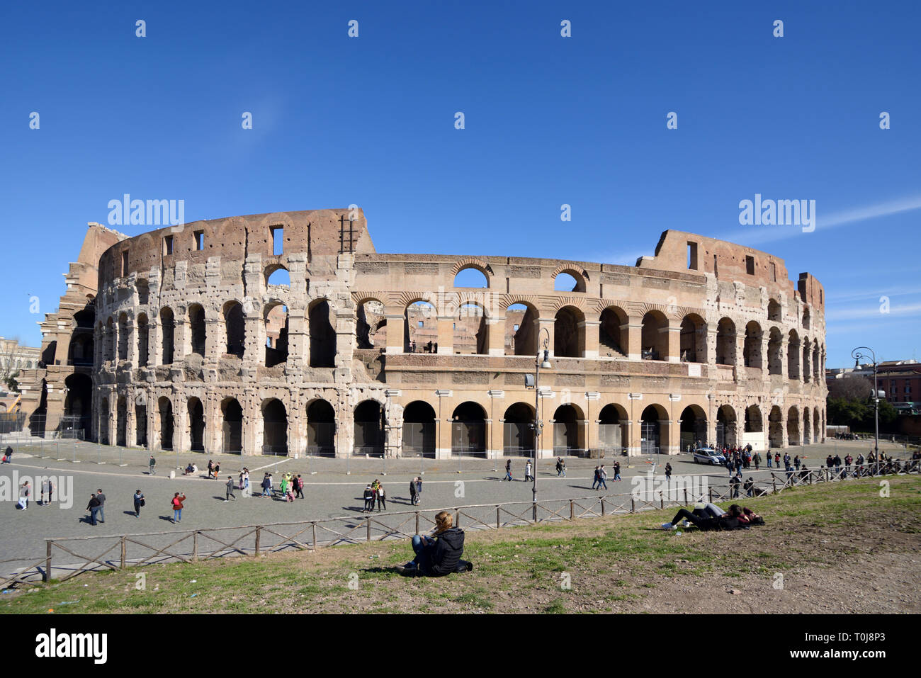 Äußere des Colosseum oder dem Kolosseum, oder Flavischen Amphitheater (70-80 N.CHR.) römische Denkmal, Rom, Italien Stockfoto