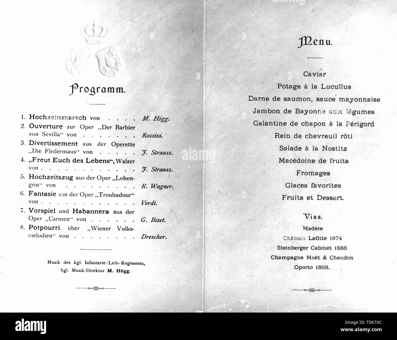 Gastronomie, Menü, ehe des Grafen von Toerring-Jettenbach mit der Herzogin Sophie in Bayern, Deckblatt, München, 26.7.1898, Additional-Rights - Clearance-Info - Not-Available Stockfoto Gastronomie, Menü, ehe des Grafen von Toerring-Jettenbach mit der Herzogin Sophie in Bayern, Deckblatt, München, 26.7.1898, Additional-Rights - Clearance-Info - Not-Available Stockfoto