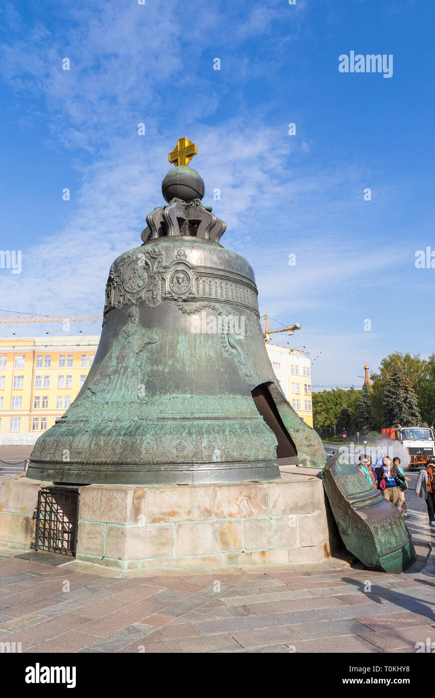 Moskau, Russland - 22. September 2014: Der Zar Glocke, die größte Glocke der Welt. Museum der Moskauer Kreml. Stockfoto