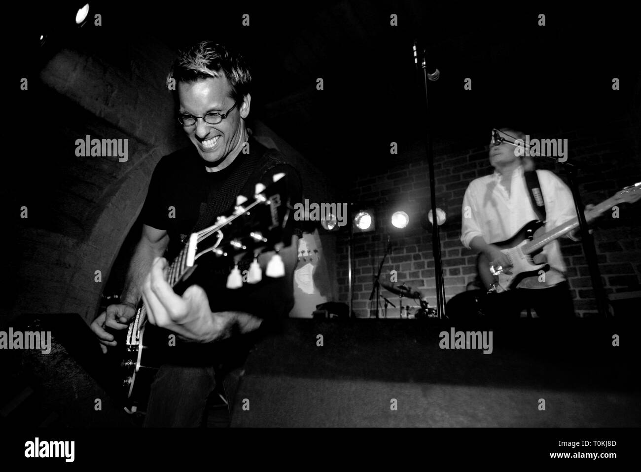 Kenny Bräck (21. März 1966) ist ein schwedischer ehemalige Rennfahrer. Hier während einer Live-Performance. Stockfoto