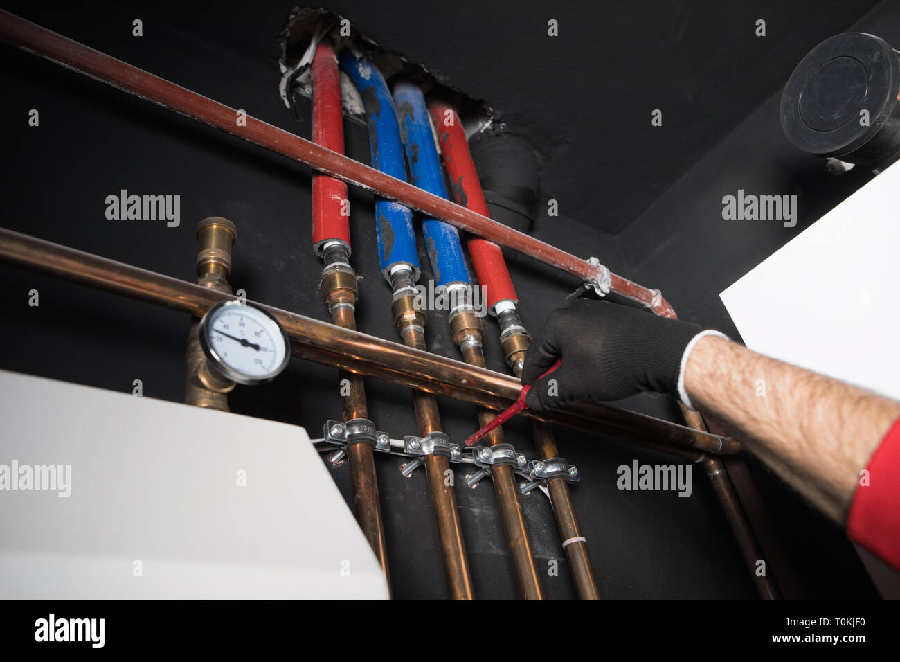 Klempner Befestigung Zentralheizung Stockfoto