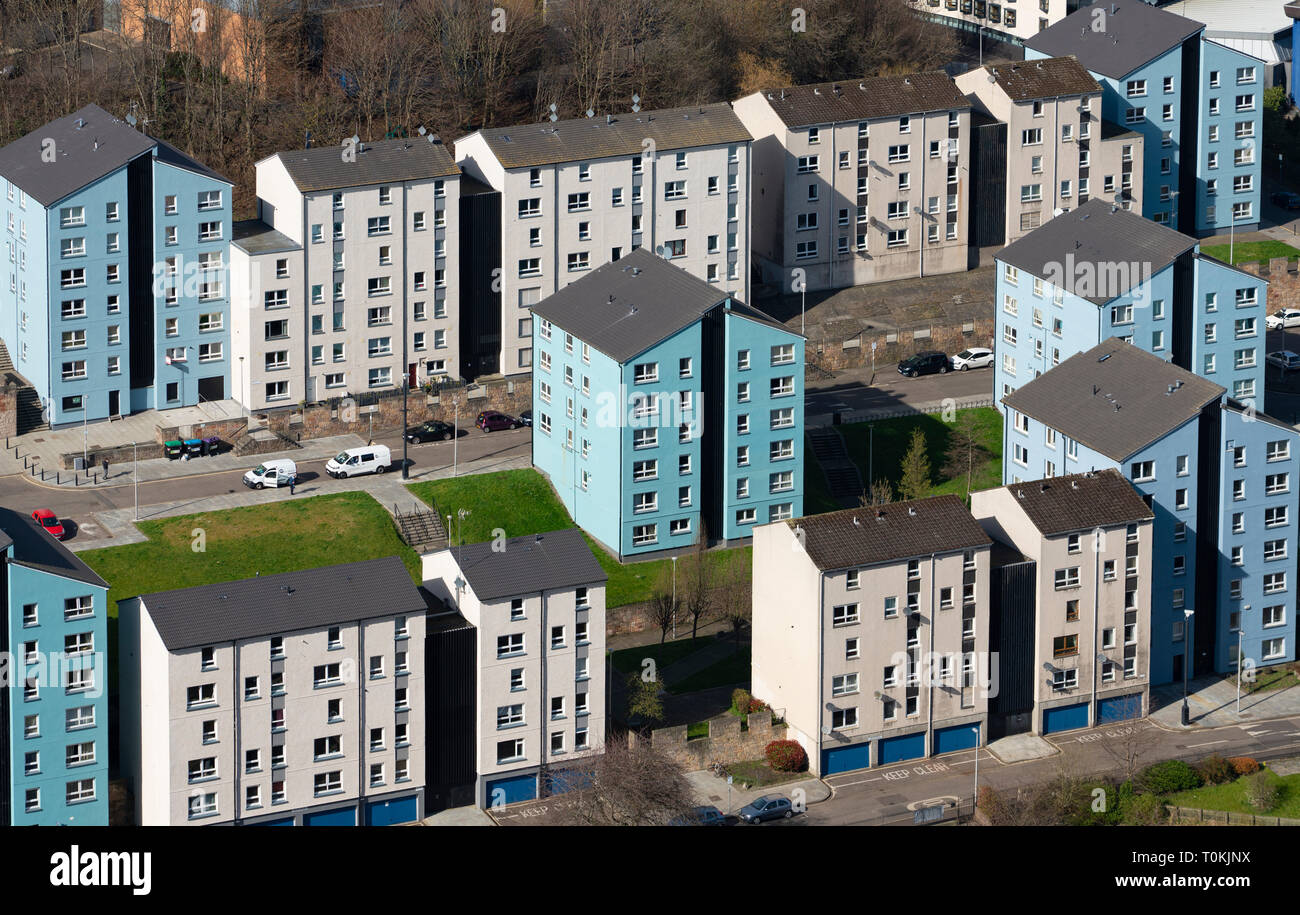 Anzeigen von Apartment Gebäuden in Dumbiedykes Wohnsiedlung in Edinburgh, Schottland, Großbritannien Stockfoto
