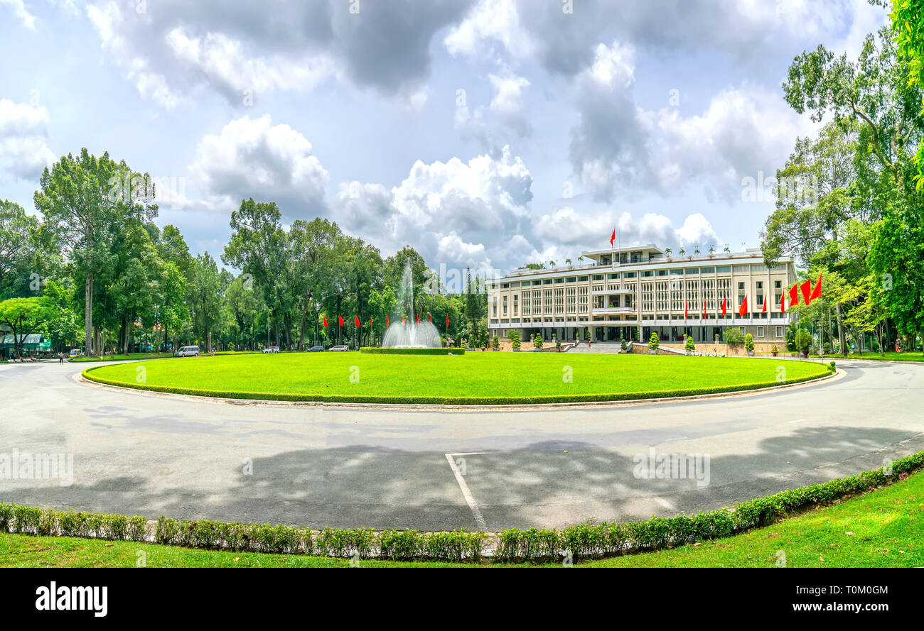 Vorderansicht Palast der Wiedervereinigung, der die Arbeit des Präsidenten und der Regierung National Historic sites in Ho Chi Minh City, Vietnam zu erkennen Stockfoto