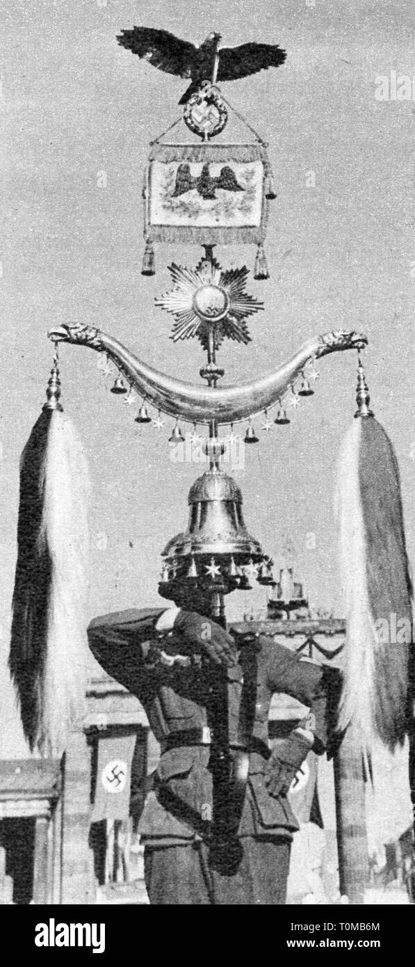 Militär, militärische Musik, türkischen Halbmond der Deutschen Wehrmacht bei einer militärischen Prüfung in Berlin, 'Koralle', 1940, Additional-Rights - Clearance-Info - Not-Available Stockfoto