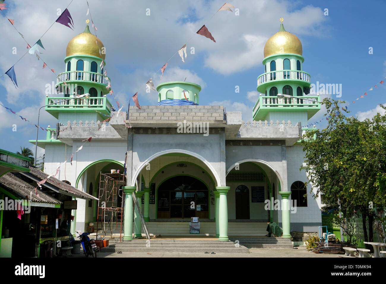 Koh Samui Central Mosque im Fischerdorf Hua Thanon, Koh Samui, Golf von Thailand, Thailand Stockfoto