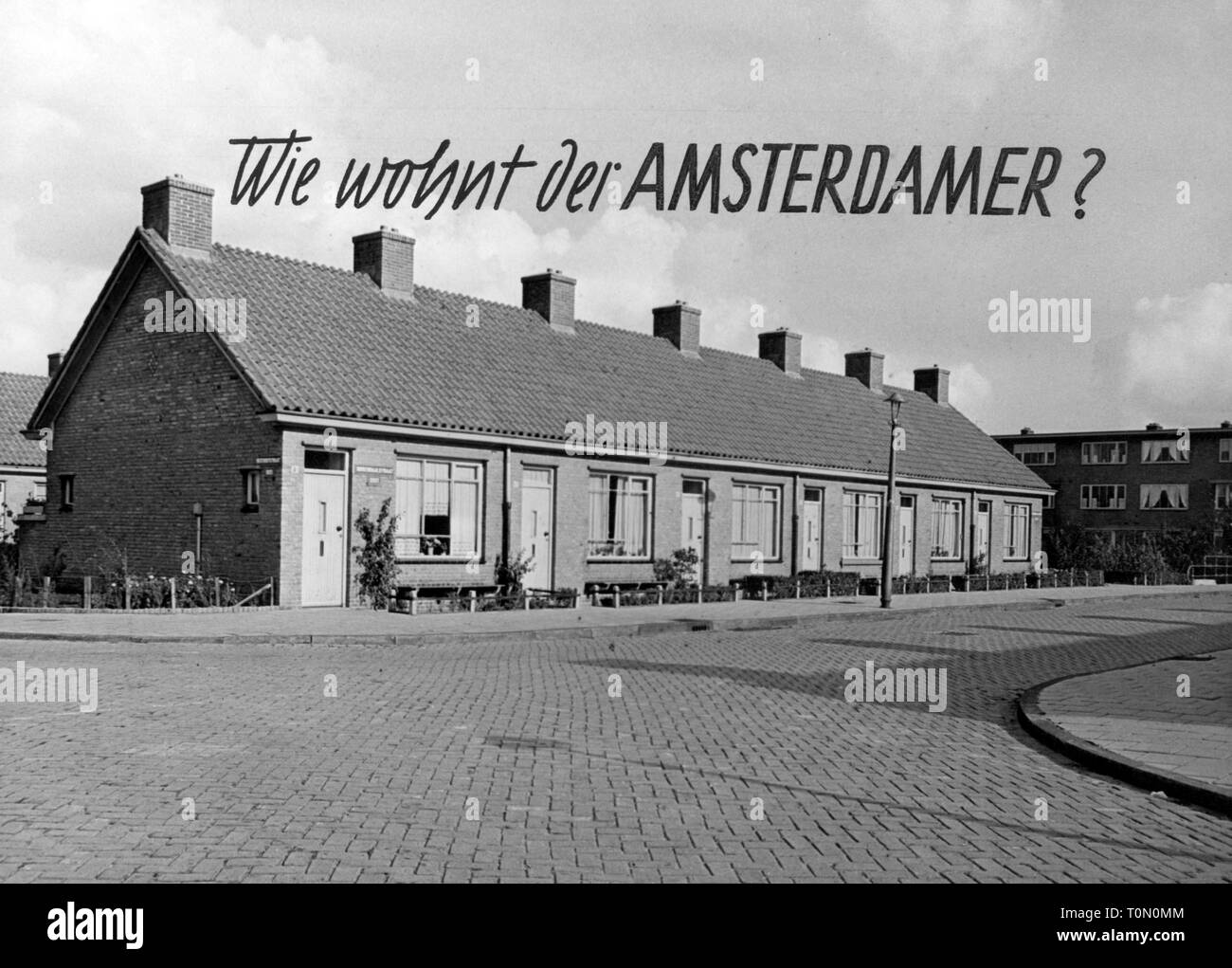 Geographie/Reisen, Niederlande, Amsterdam, Gebäude, Haus in Amsterdam Oost, gebaut 1950, Außenansicht, "Wie wohnt die Amsterdamer?', erste Bild einer Serie über Wohnungsbau, 1950er Jahre, Additional-Rights - Clearance-Info - Not-Available Stockfoto