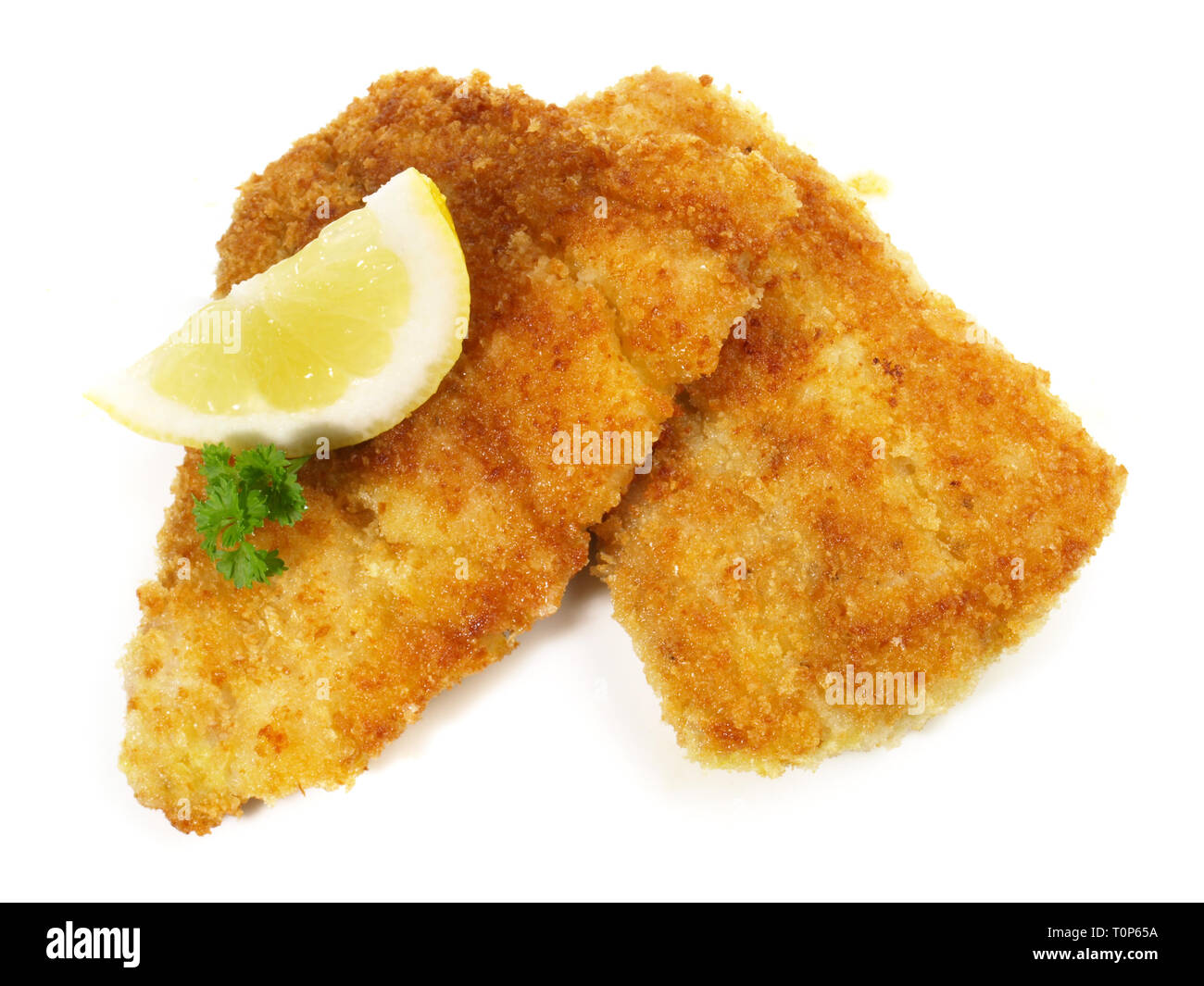 Gebratene Pollack Fisch im Breadcrumb Beschichtung auf weißem Hintergrund Stockfoto