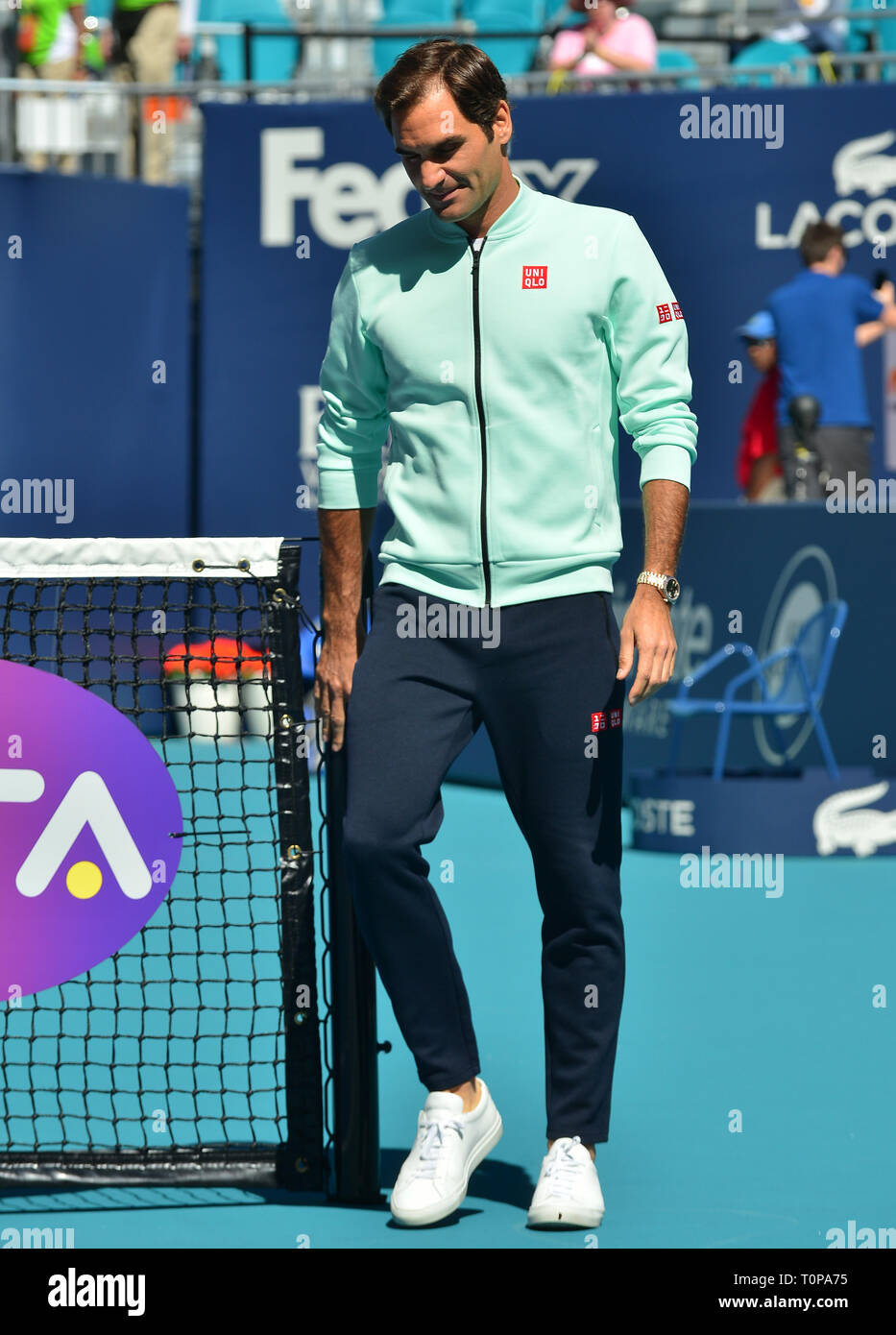 Miami Gardens, Florida, USA. 20 Mär, 2019. Roger Federer von der Schweiz während der Ribbon Cutting, bevor das erste Spiel der Miami Open Tag 3 im Hard Rock Stadion am 20. März 2019 in Miami, Florida. Quelle: MPI 10/Media Punch/Alamy leben Nachrichten Stockfoto
