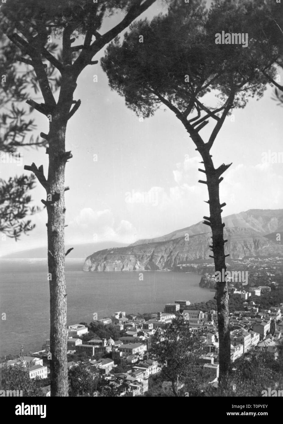 Geographie/Reisen, Italien, Sorrento, Stadtblick, Postkarte, Poststempel 2.4.1940, Additional-Rights - Clearance-Info - Not-Available Stockfoto