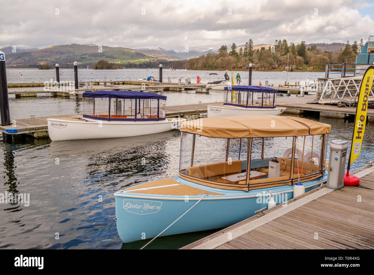Windermere mieten Boote auf Bowness Bay Lake District Stockfoto