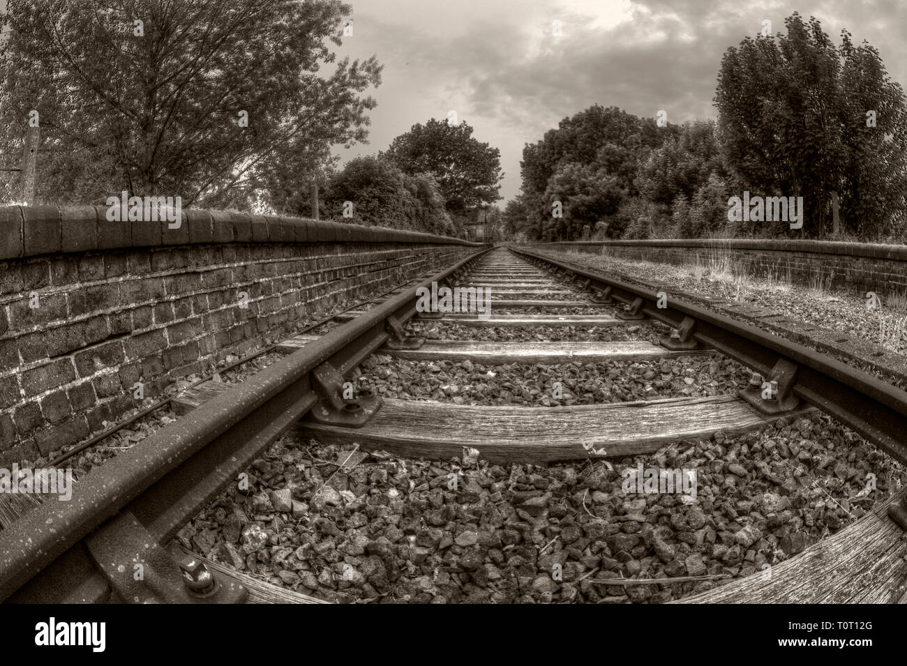 Rusty stillgelegte Stationen rail line Stockfoto