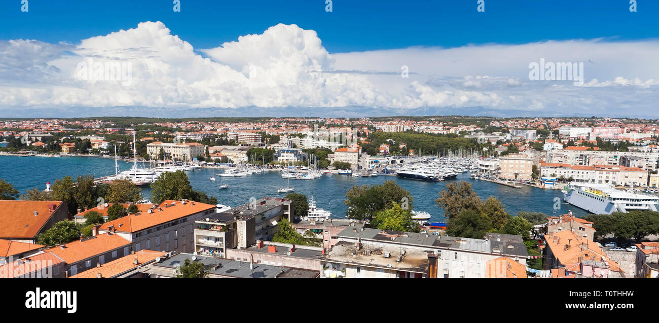 Panorama von Zadar - Blick vom Turm der Kathedrale Stockfoto