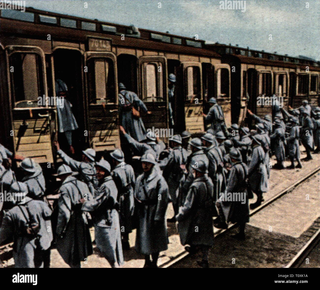Die Ruhrbesetzung 1923 - 1925, Rückzug von der ersten französischen Soldaten aus dem Ruhrgebiet, September 1924, Farbfoto, Zigarette Karte, Serie 'Die Nachkriegszeit', 1935, Militär, Besatzungsmacht, Besatzungsmächte, Frankreich, Beruf, Berufe, zurück März, Verkehr, Eisenbahn, Bahn, Eisenbahn, Eisenbahnen, Menschen, Preußen, Rheinprovinz, Deutsches Reich, Weimarer Republik, Deutschland, 1920er Jahre, 20. Jahrhundert, Rücktritt, Rücknahme, der Rückzug der Truppen aus, erster, 1., Soldaten, soldier, Ruhrgebiet, Ruhrgebiet, farbig, farbige, Post, Additional-Rights - Clearance-Info - Not-Available Stockfoto
