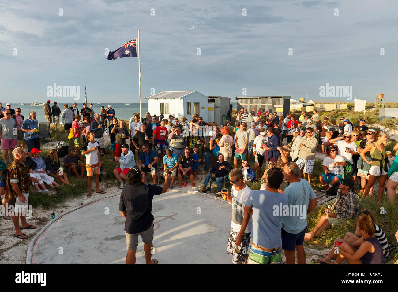 ANZAC Day 2013 auf West Wallabi Insel und das traditionelle Spiel der 'Zwei'. Die Houtman Abrolhos Inseln liegen 60 Kilometer vor der Küste von Geraldton Stockfoto