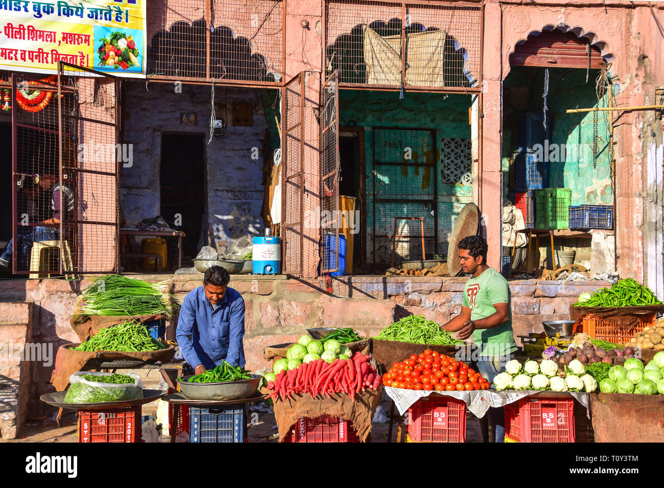 Obst Gemüse Verkäufer, Sardar Market, Jodhpur, Rajasthan, Indien Stockfoto