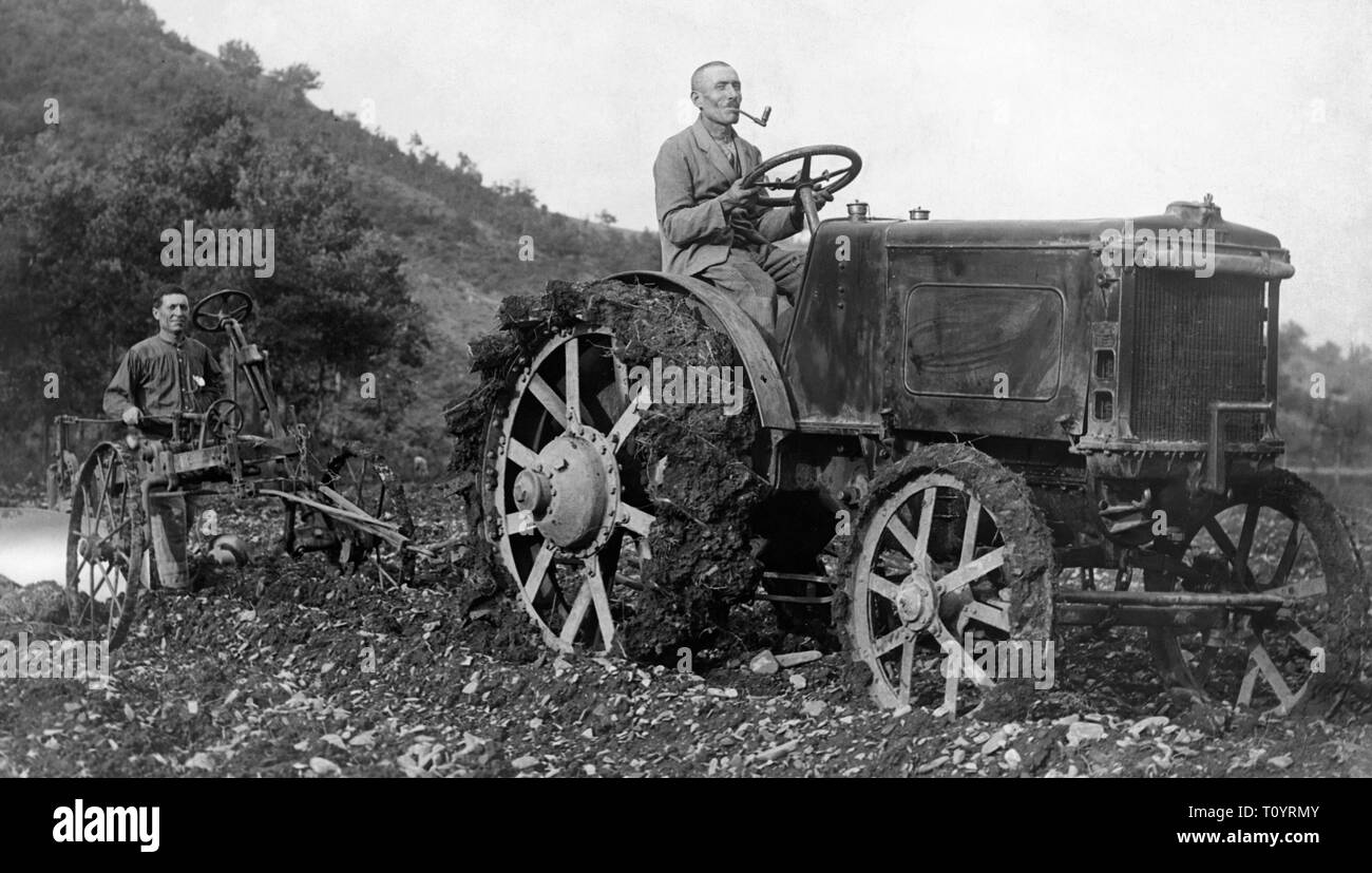 Landwirtschaftliche Maschinen, 1910-1920 Stockfoto