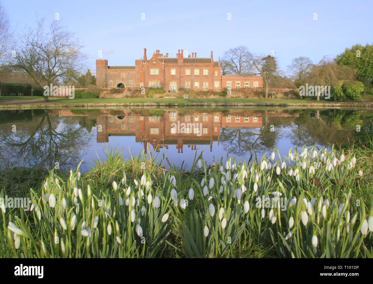 Hodsock Priorat in der Nähe von Blyth, Nottinghamshire während ihrer jährlichen Snowdrop Woche öffnen - Februar, UK, GB Stockfoto