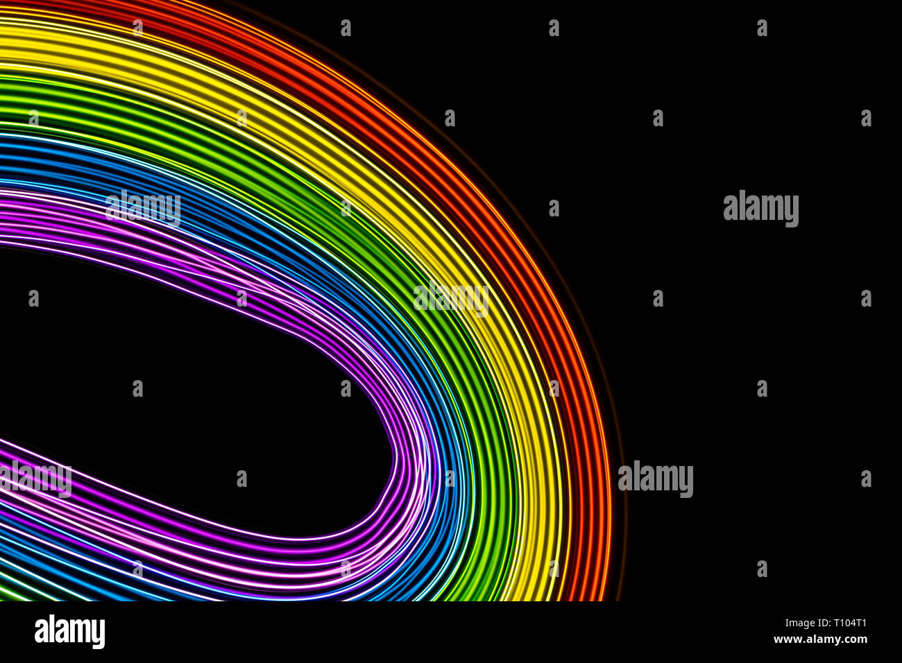 Mehrfarbige Leds auf schwarzen Hintergrund. Regenbogen Farben Kurven. Platz zu schreiben. Gay LGBT-Symbol Stockfoto