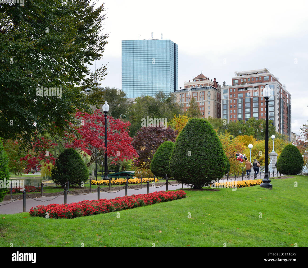 Boston Public Garden im Herbst Stockfoto