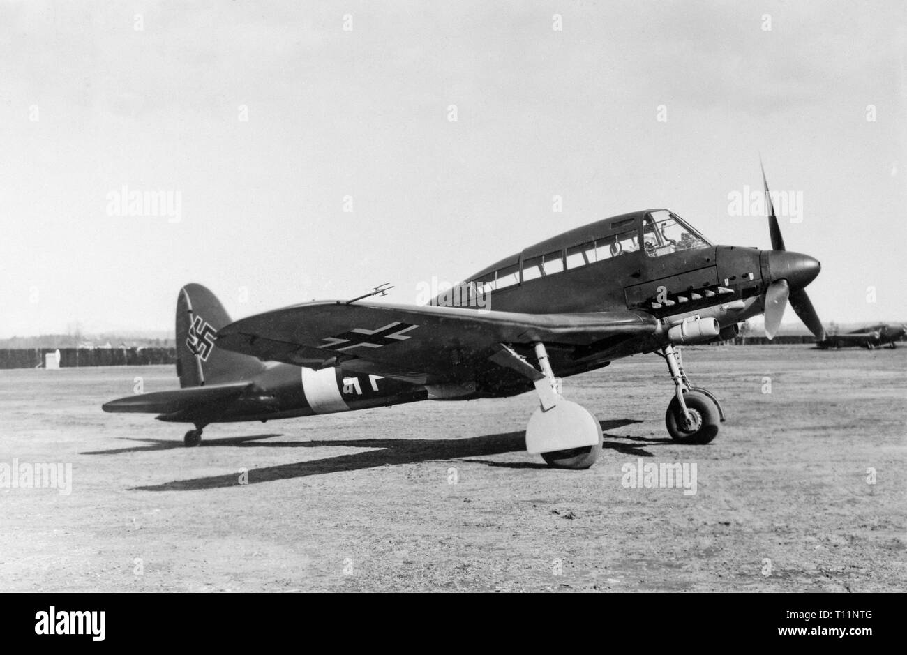 Die Savoia-Marchetti SM 93 Fighter Sturzbomber, entworfen von Alessandro Marchetti und zum ersten Mal am 31. Januar 1944 in Varese geflogen. Aus Holz gebaut, für die Deutsche Luftwaffe. Nur ein Beispiel, das jemals gebaut wurde. Stockfoto
