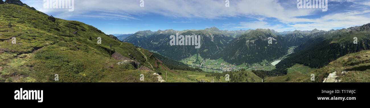 Panorama der Alpen Stockfoto