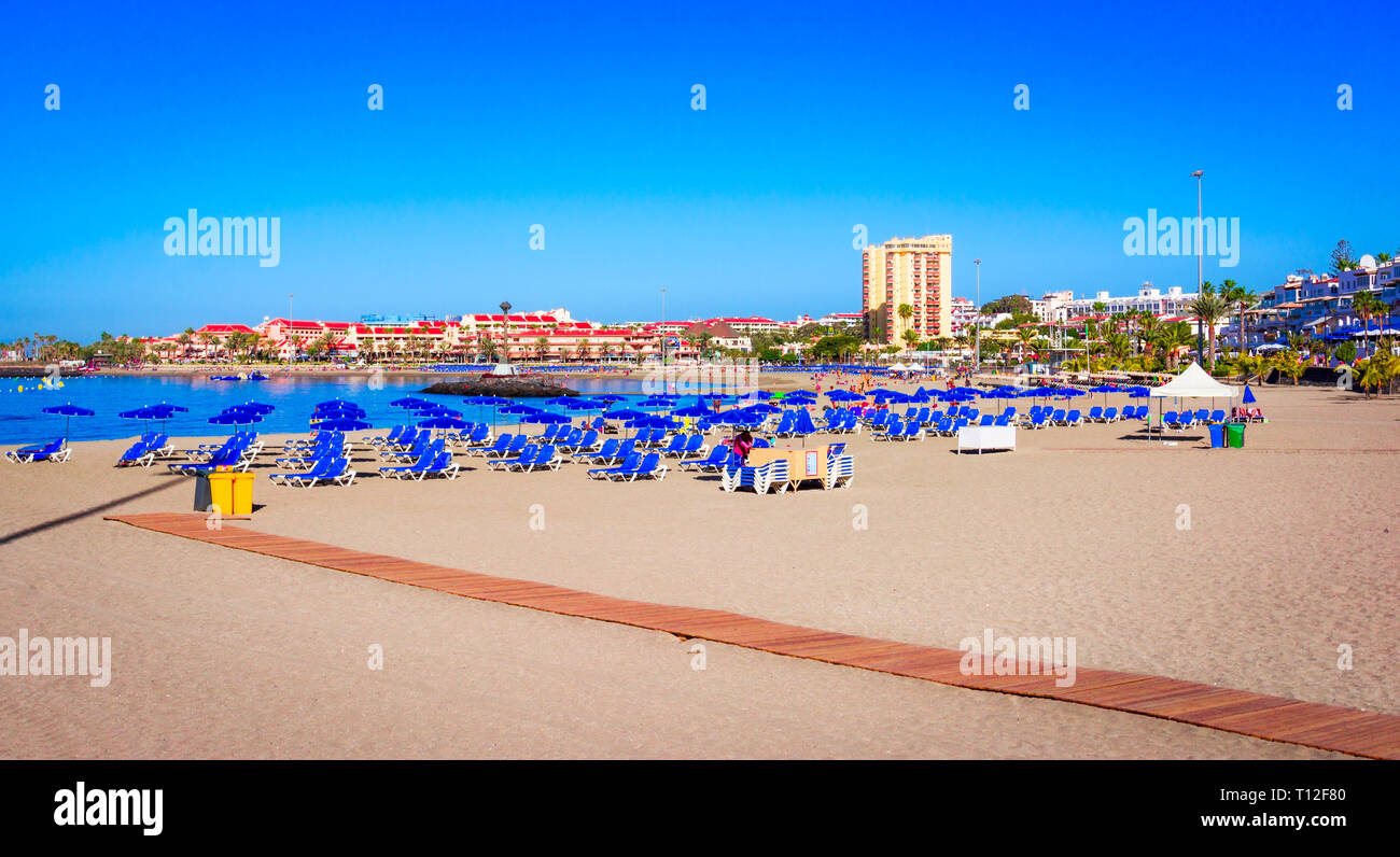 Playa de Las Vistas, Teneriffa, Spanien: Strand in Los Cristianos, Kanarische Insel, Europa Stockfoto